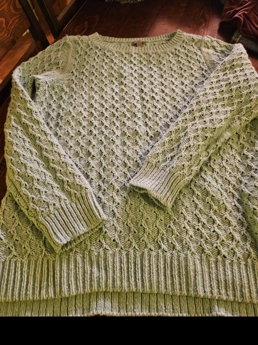 Talbots Cable Knit Crew Neck Sweater Green & White Size Large Petite